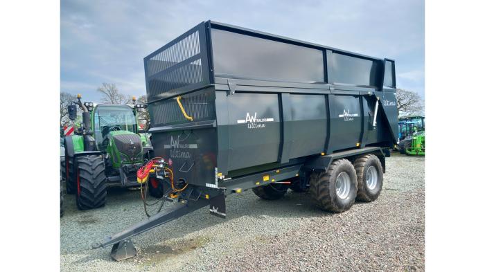 New AW 14 tonne Ultima silage trailer