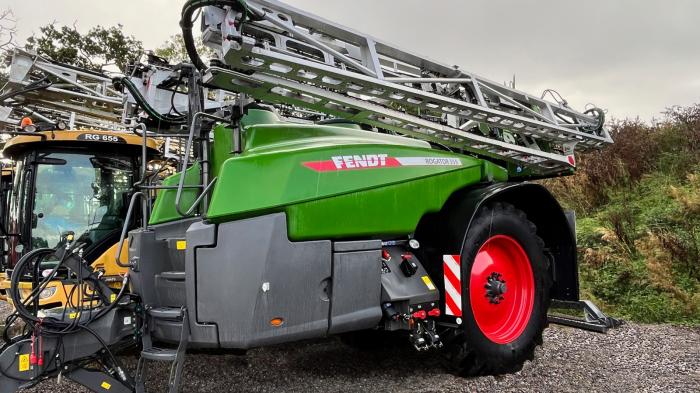 New Fendt Trailed Rogator 355T