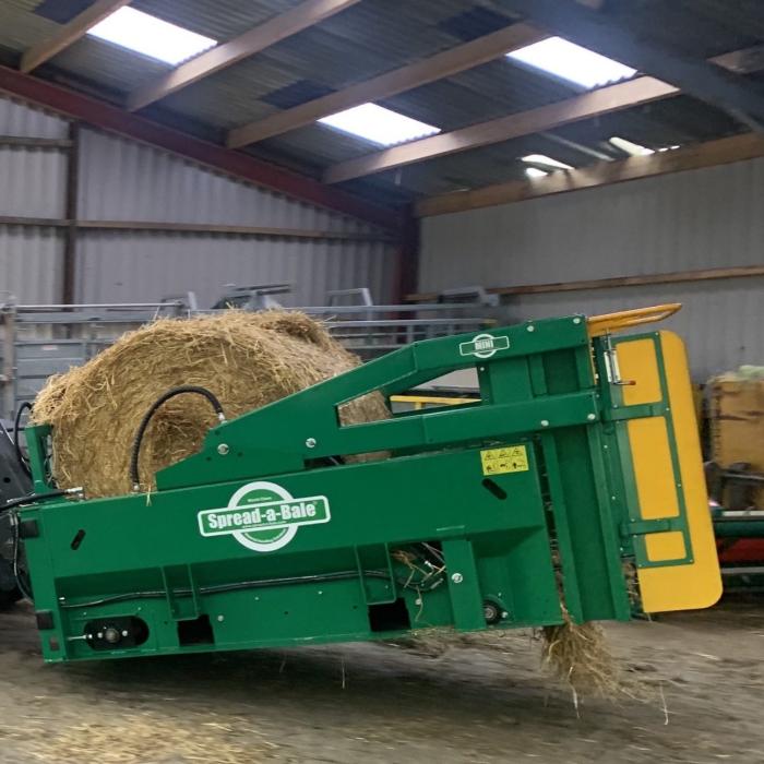 New Spread a Bale Mini Straw Shredder/Blower