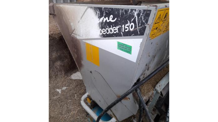 Used Shelbourne Reynolds saw dust dispenser