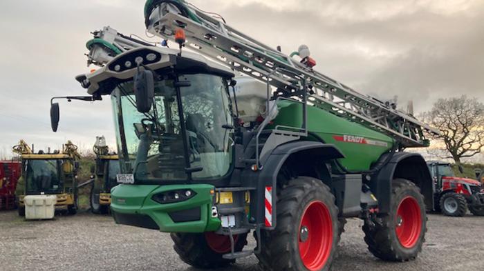 Used Fendt 645 Rogator Sprayer